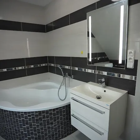 Tina Apartamento *